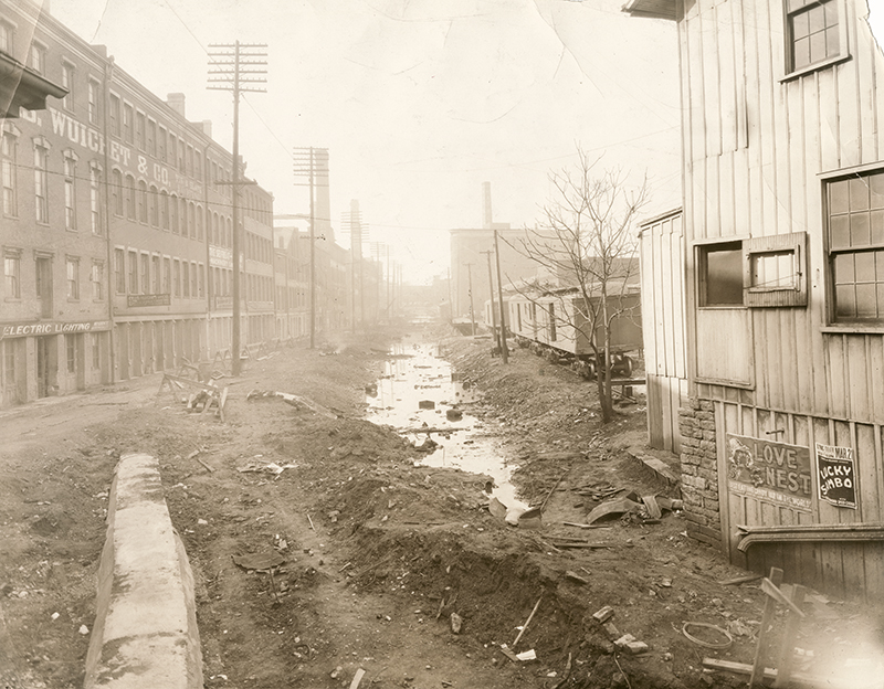 Miami-Erie Canal south of Third Street, 1926