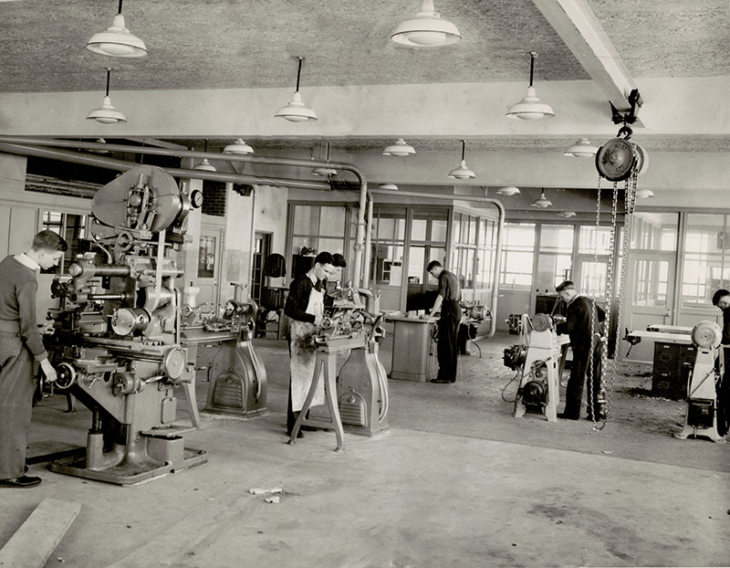 Fairmont H.S. work shop, 1940? (Fairmont_10)