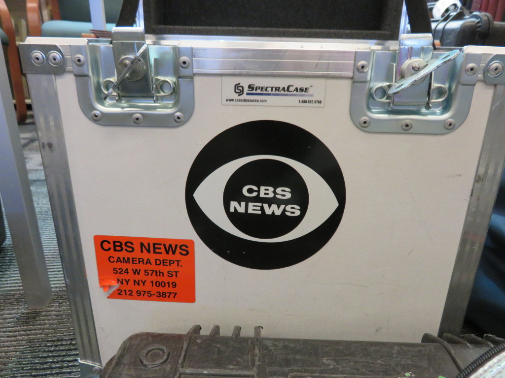 It really says "CBS News"! (Not that we had any doubt!)