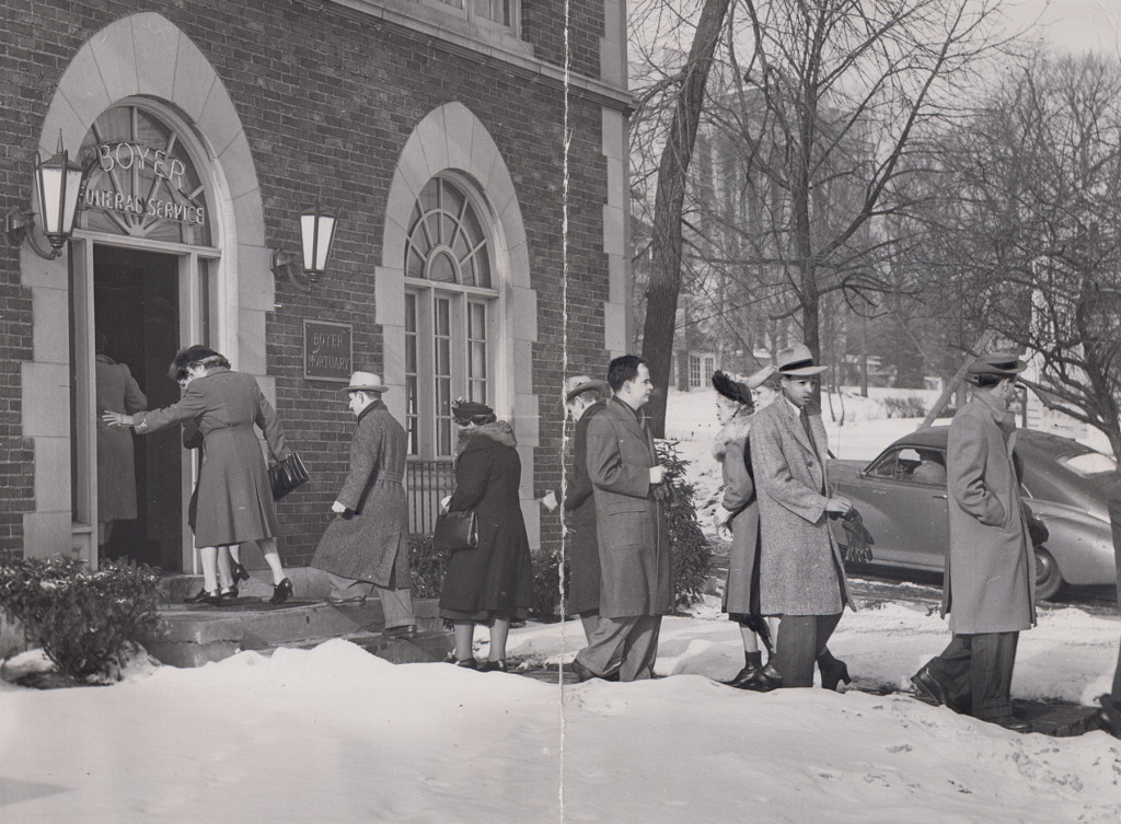 Daytonians solemnly walk in line to view the body of Orville Wright at the Boyer mortuary, Riverview at Grafton aves., in 1948. An estimated 1500 persons walked past the bier of the man who helped give the world wings. (Photo by Jim Harlan, Dayton Daily News Archive MS-458). Read more about Orville Wright's funeral on our Dayton Daily News Archive blog.