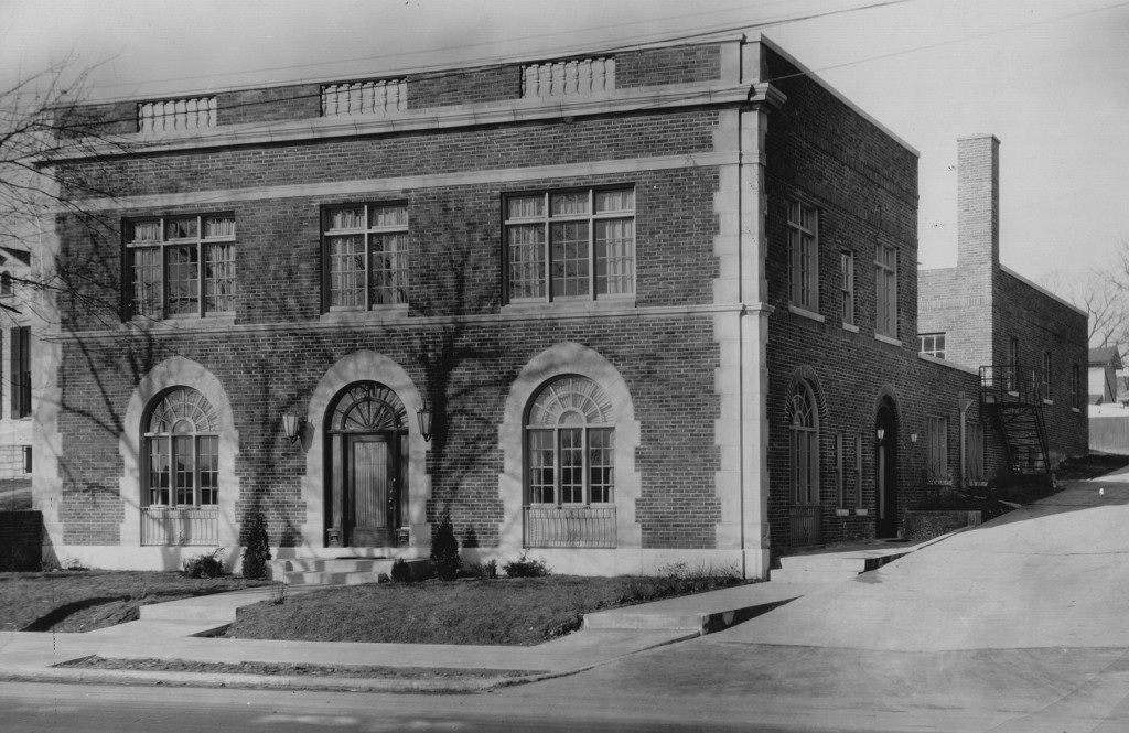 Boyer Funeral Home, 609 W. Riverview Avenue, undated (photo by Bunting, from the Dayton Daily News Archive MS-458)