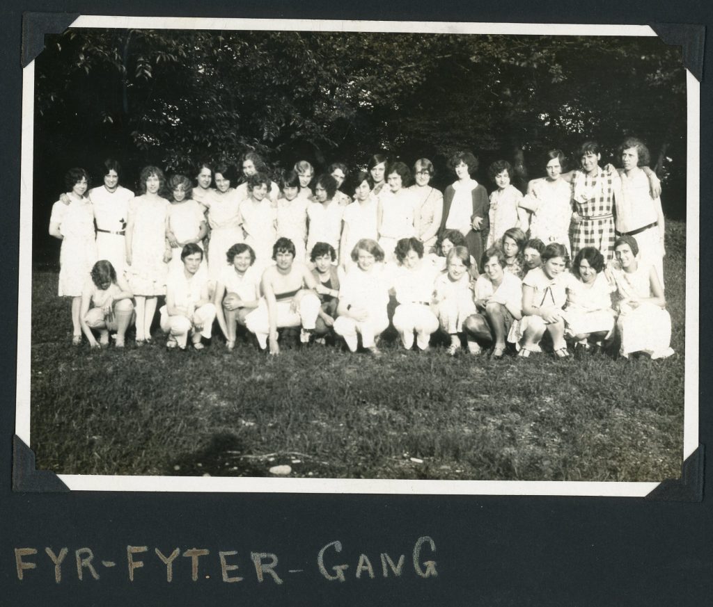 Fyr Fyter Gang, circa 1930